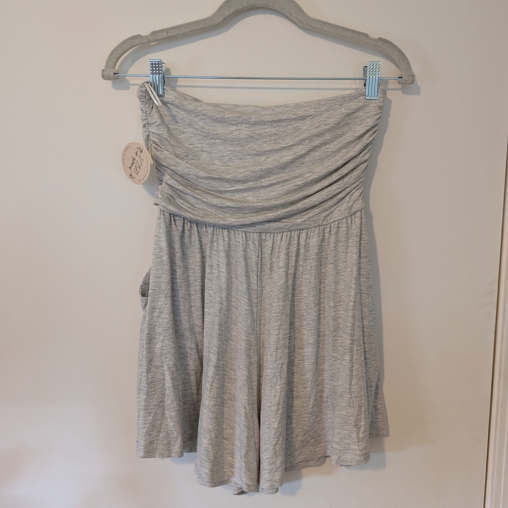 NWT Final Touch Light Gray Romper - Picture 4 of 5